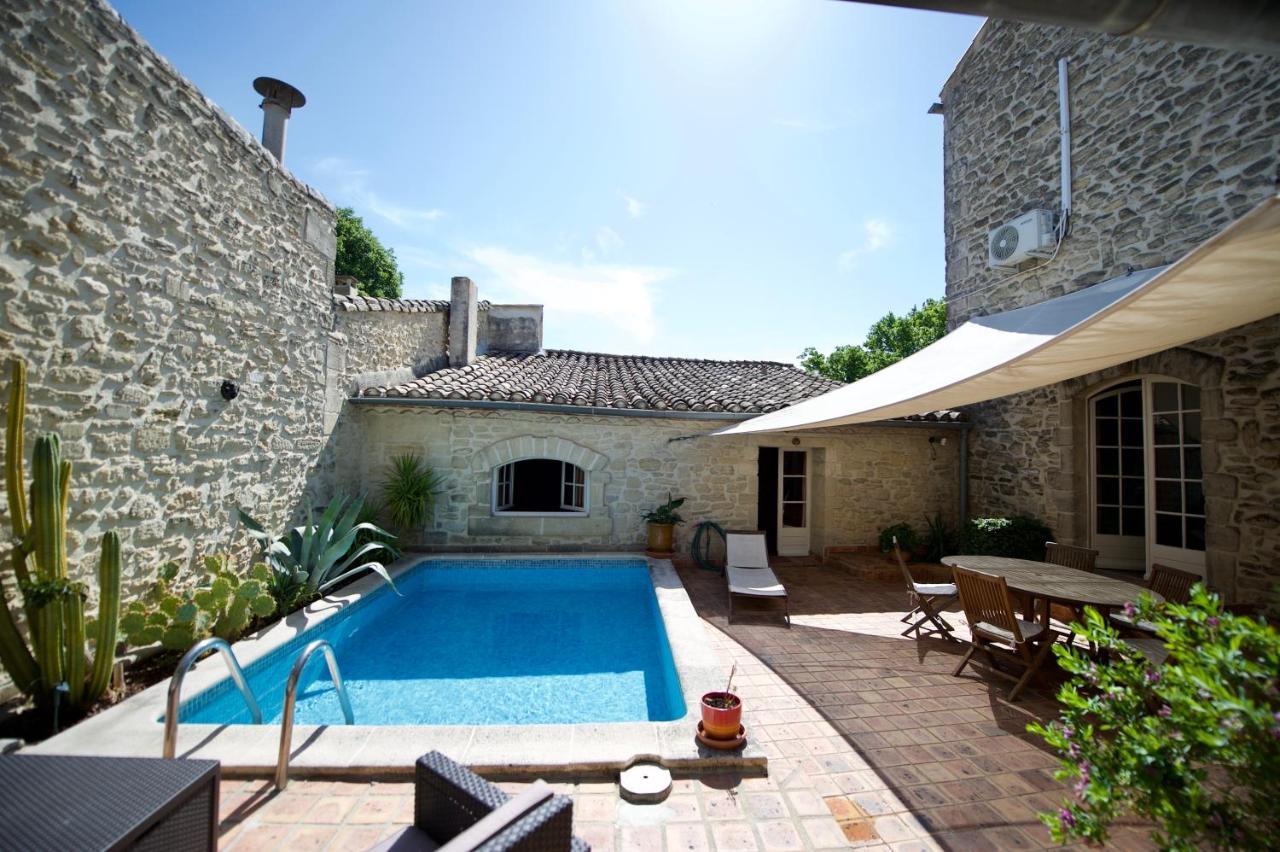 La Demeure Bed And Breakfast Aubais Exterior photo